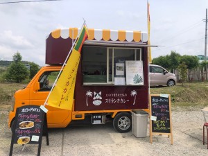 19-01 なみっちょ広場(スリランカカレー)